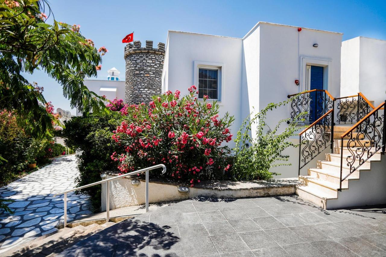 Flag Suites +12 Bodrum Bagian luar foto