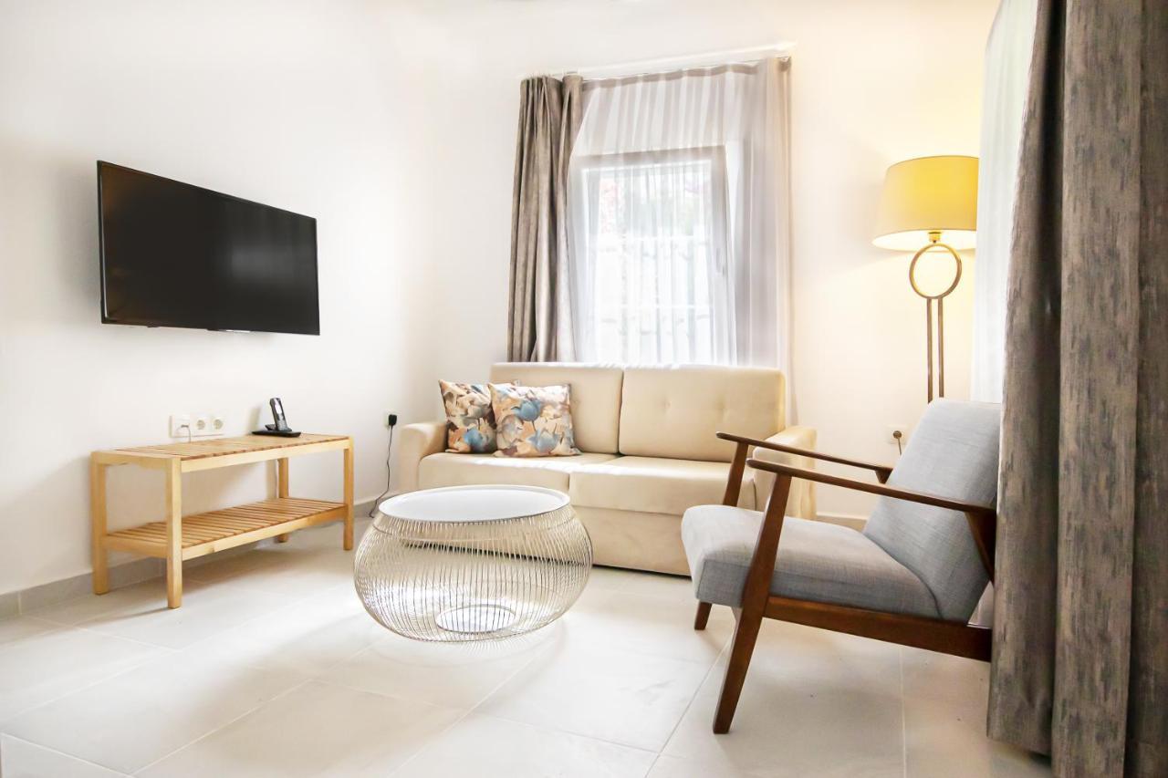 Flag Suites +12 Bodrum Bagian luar foto